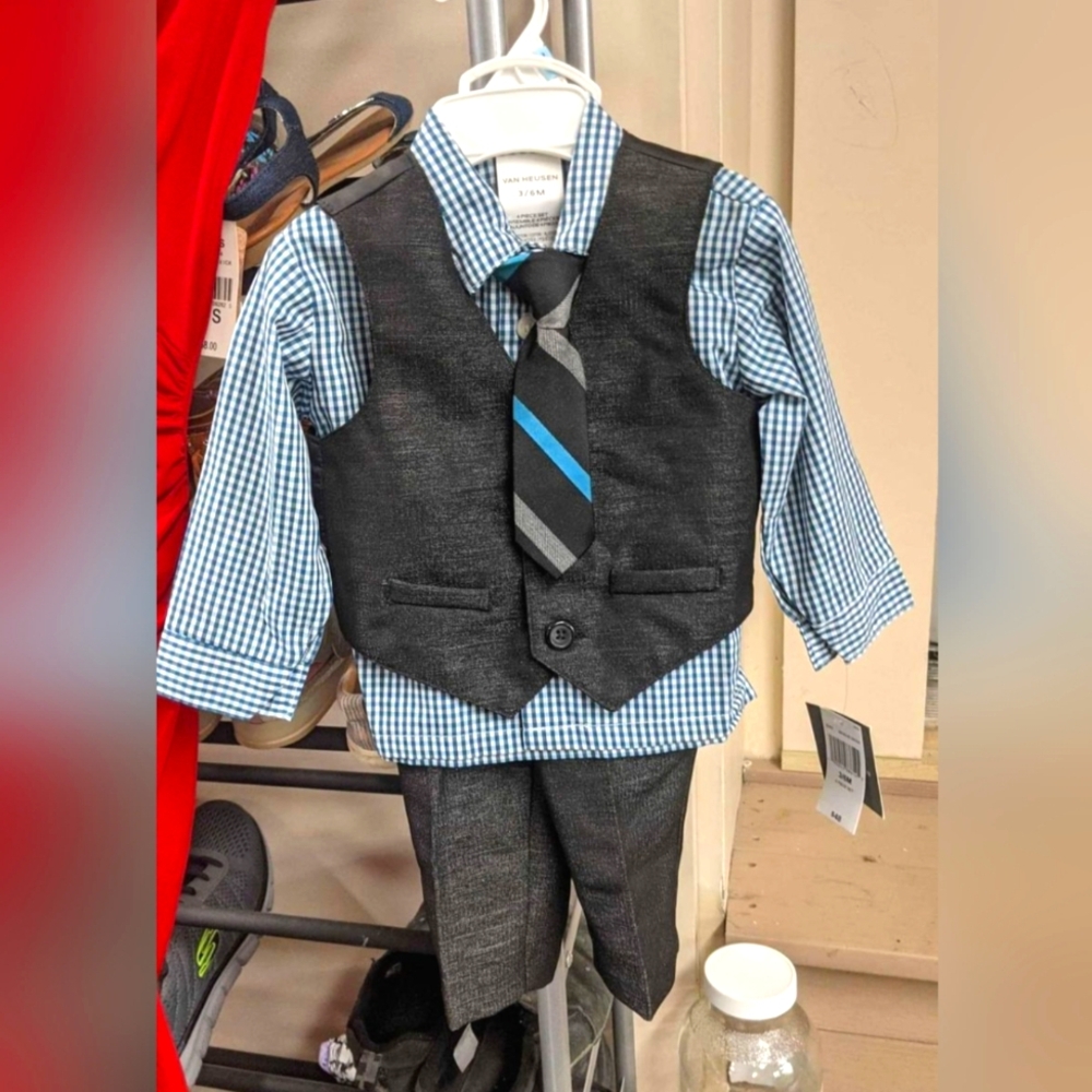Little boys suit